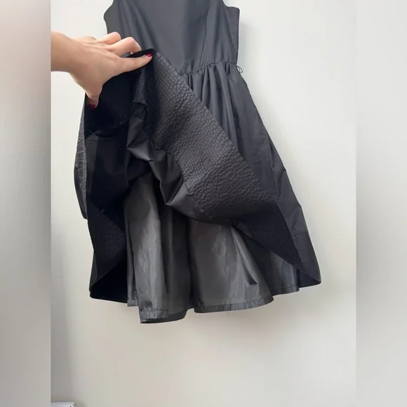 ISAAC Mizrahi Black Sun Dresses, Size 8 - Picture 7 of 11